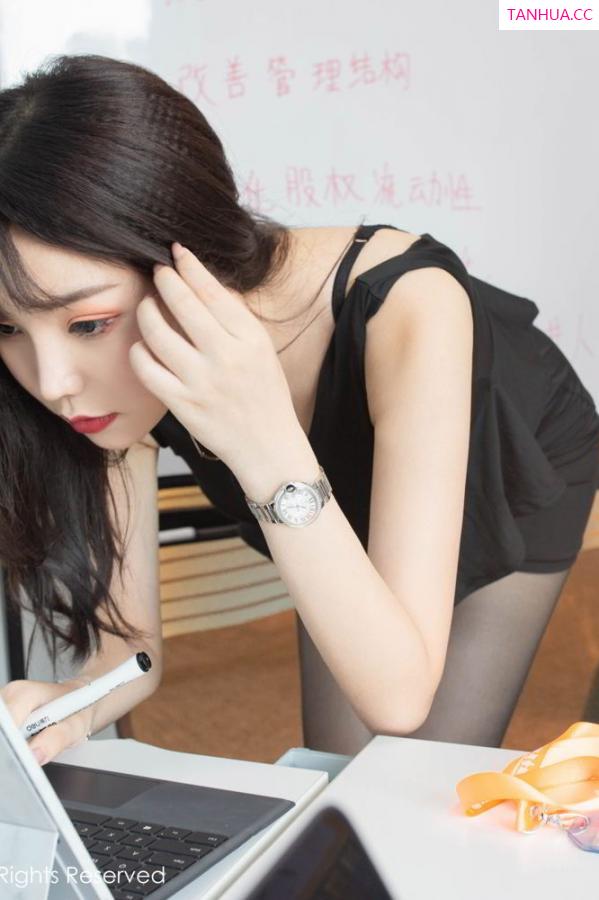 陈芝 芝芝Booty [XIUREN]高清写真图 2019.10.29 芝芝Booty第12张图片
